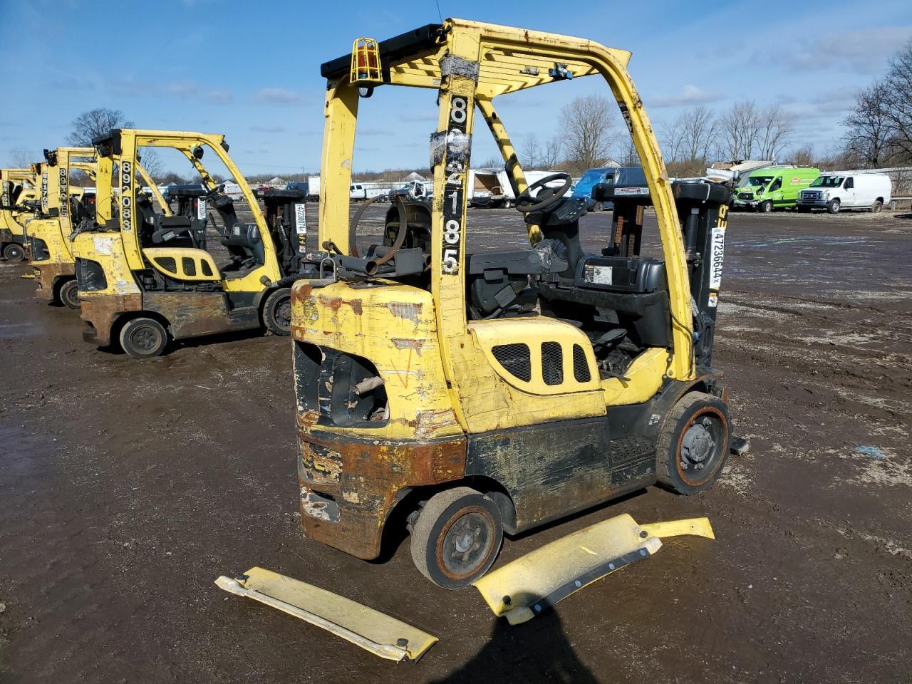 2010 HYSTER FORKLIFT — Фото 4 из 10