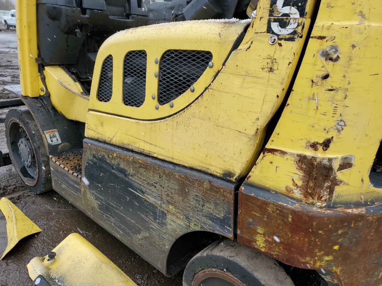 2010 HYSTER FORKLIFT — Фото 9 из 10