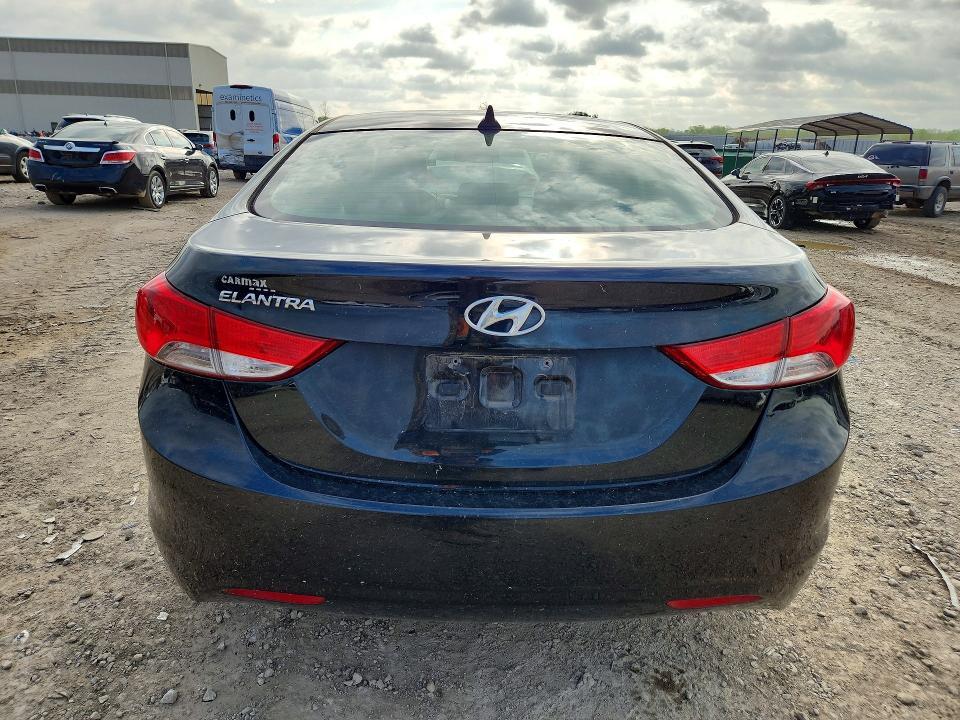 2013 HYUNDAI ELANTRA GLS — Фото 6 из 12