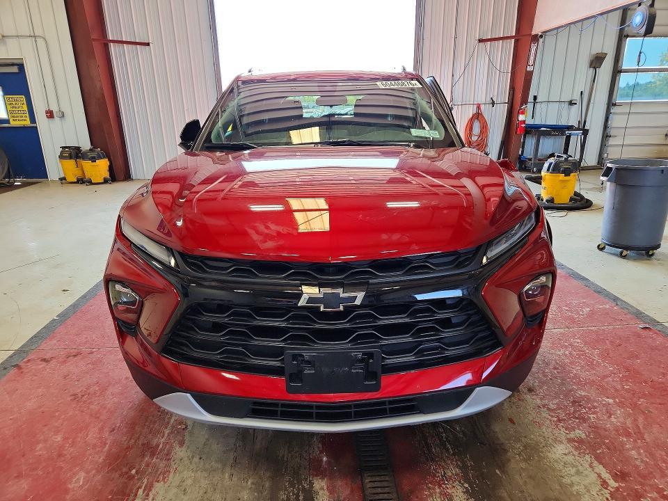2025 CHEVROLET BLAZER 2LT — Фото 5 из 13