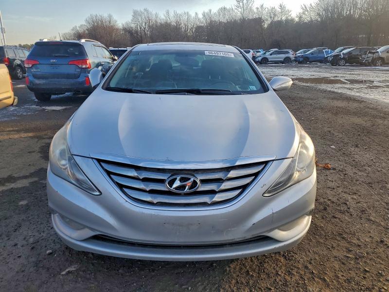 2011 HYUNDAI SONATA SE — Фото 5 из 12