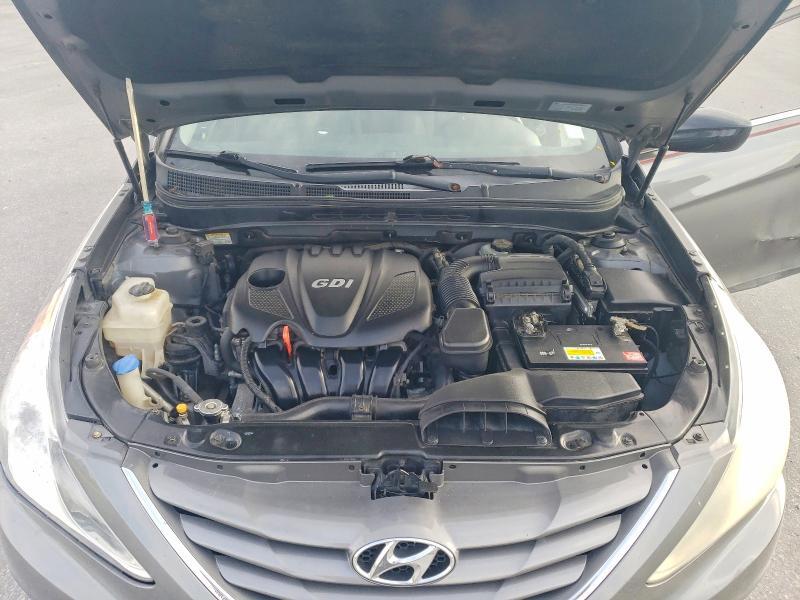 2011 HYUNDAI SONATA — Фото 11 из 12
