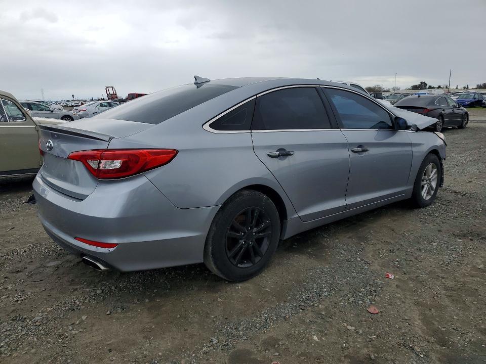 2015 HYUNDAI SONATA SE — Фото 3 из 12