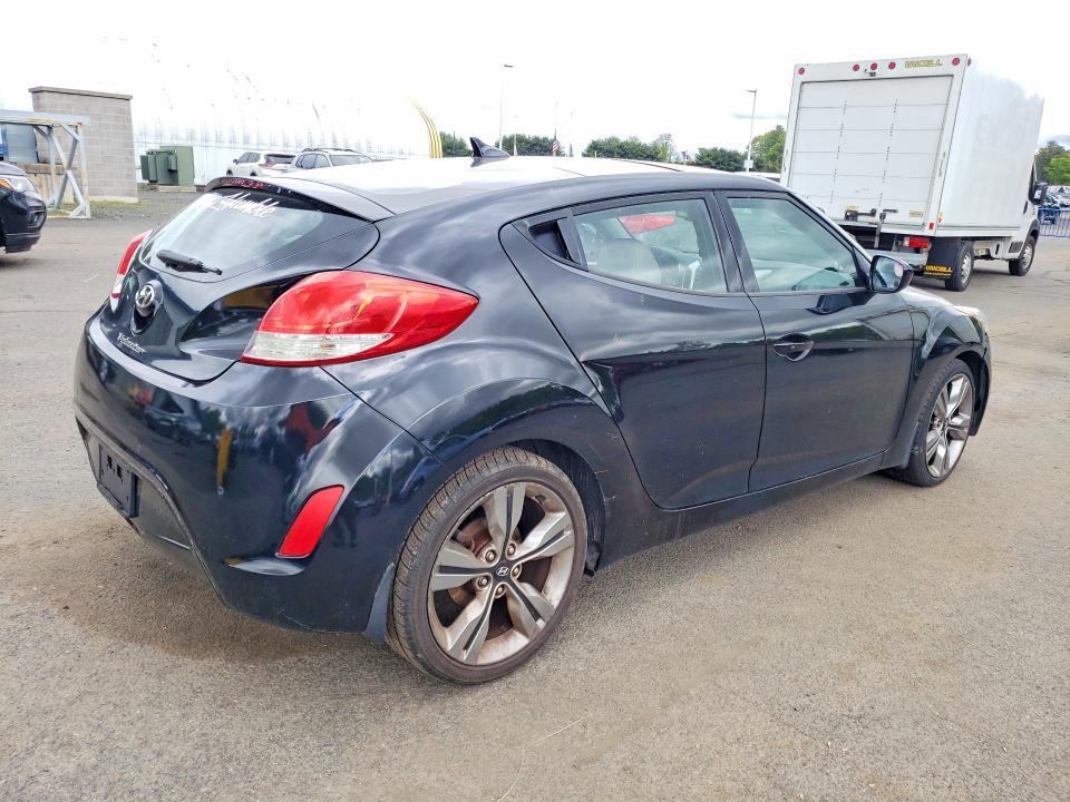 2013 HYUNDAI VELOSTER BASE — Фото 3 из 12
