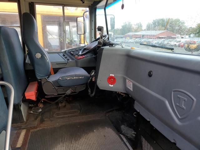 2014 IC CORPORATION CE SERIES SCHOOL - SCHOOL BUS — Фото 5 из 10