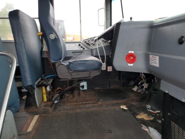 2014 IC CORPORATION CE SERIES SCHOOL - SCHOOL BUS — Фото 5 из 10