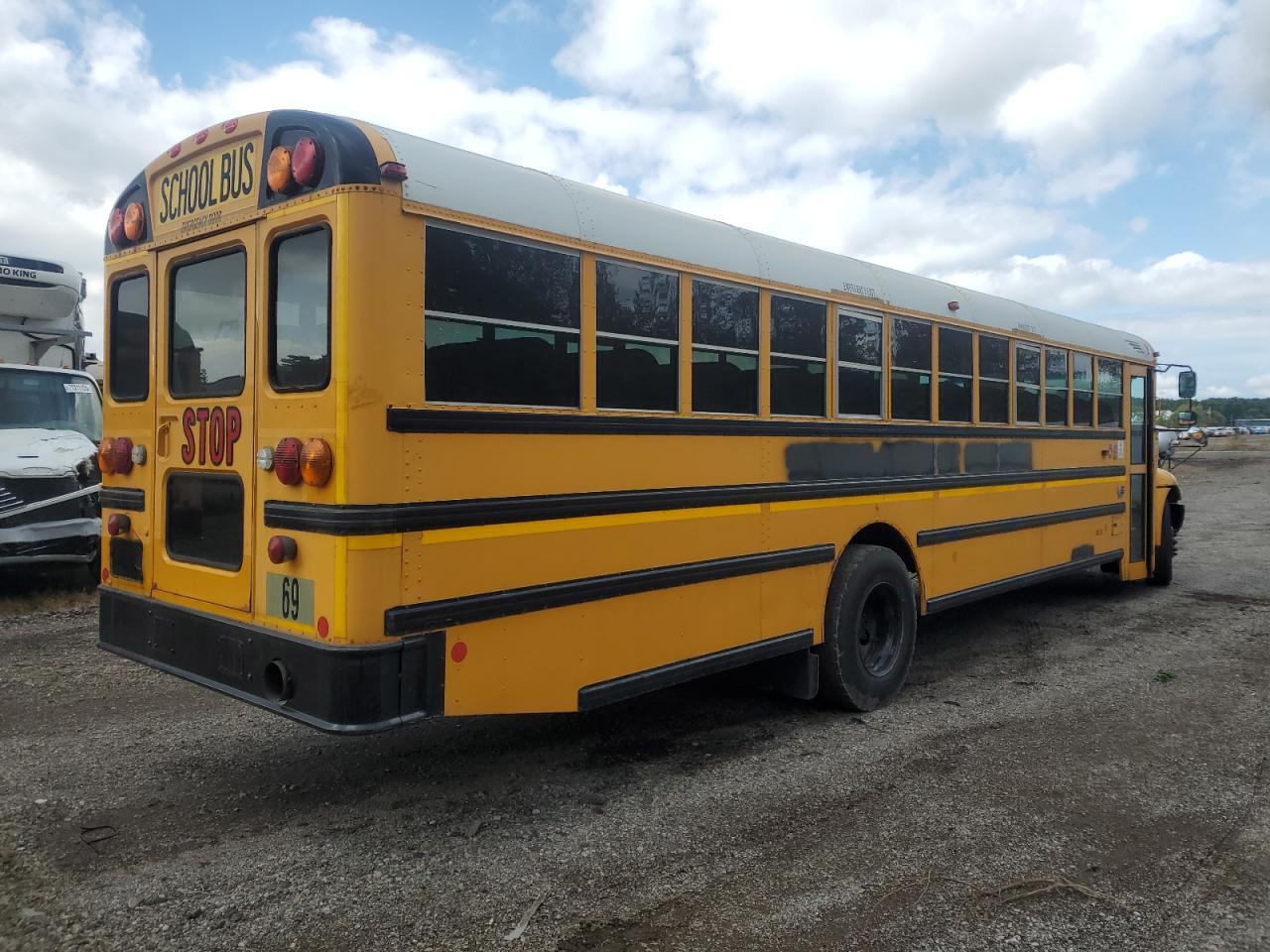 2014 IC CE SCHOOL BUS - R & D - CLN TITLE - PRI FLEET — Фото 4 из 10