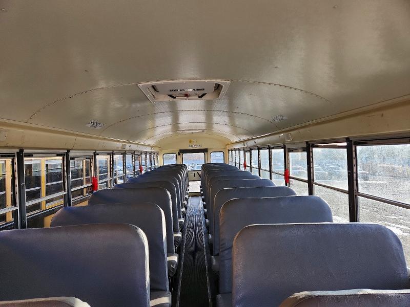 2014 IC CORPORATION CE SERIES SCHOOL - SCHOOL BUS — Фото 6 из 10