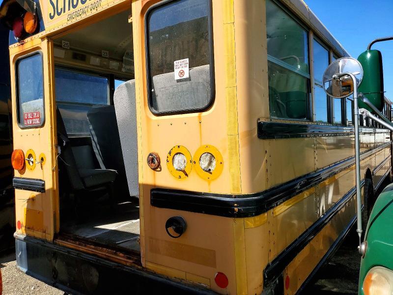 2010 IC CORPORATION CE SERIES SCHOOL - SCHOOL BUS — Фото 4 из 10
