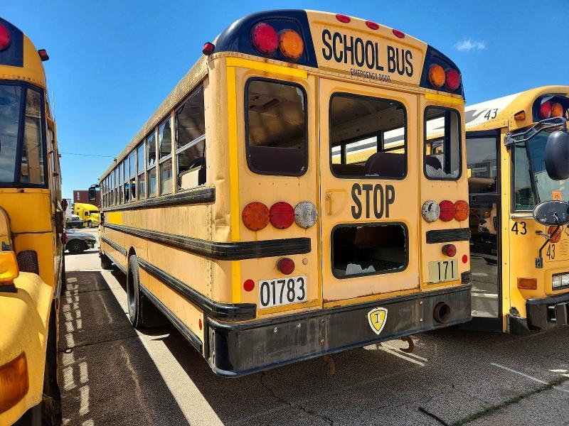 2009 IC CORPORATION CE SERIES SCHOOL - SCHOOL BUS — Фото 3 из 10