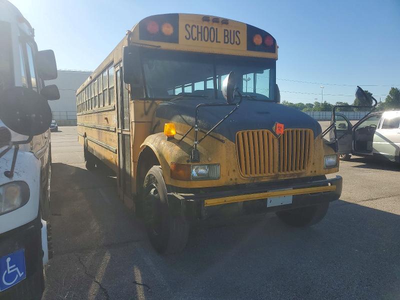 2002 IC CORPORATION CE SERIES SCHOOL - SCHOOL BUS