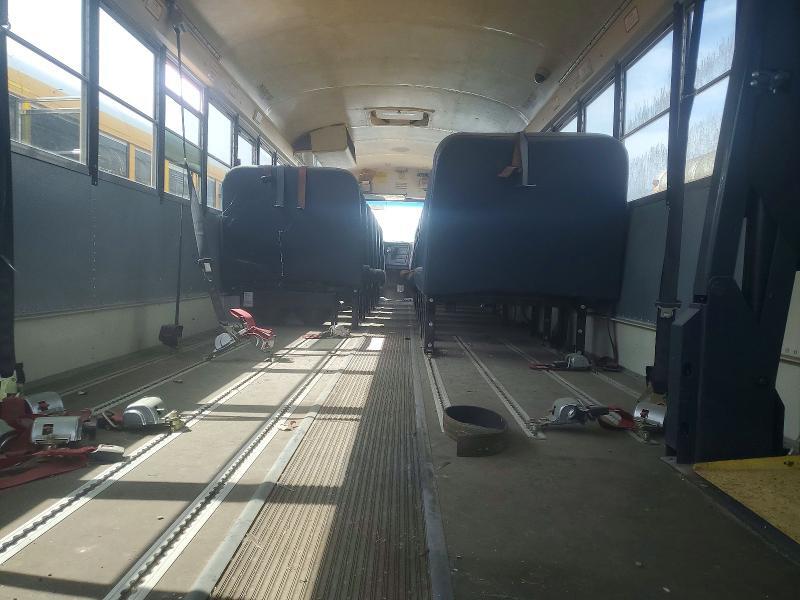 2013 IC CORPORATION CE SERIES SCHOOL - SCHOOL BUS — Фото 6 из 10
