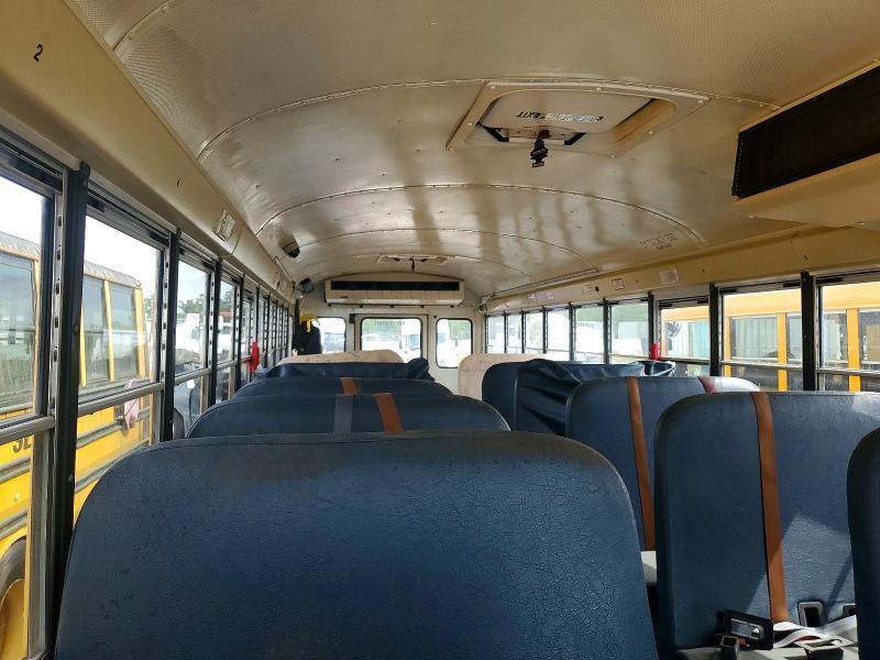 2013 IC CORPORATION CE SERIES SCHOOL - SCHOOL BUS — Фото 6 из 10