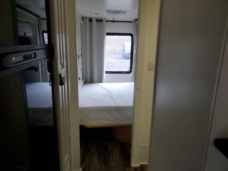 1FDXE45S98DA50851 2008 JAYCO RV photo no. 6
