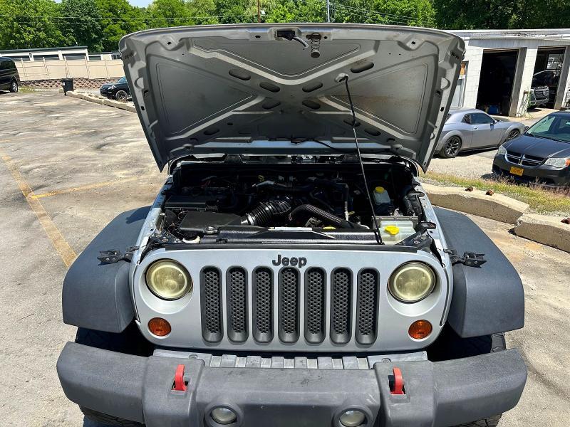 2010 JEEP WRANGLER UNLIMITED SPORT — Фото 5 из 10
