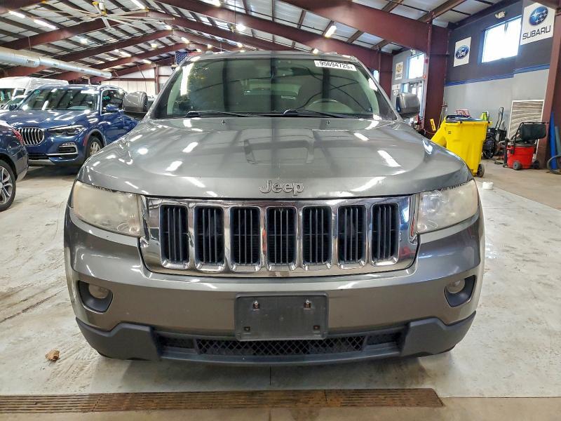 2012 JEEP GRAND CHEROKEE LAREDO — Фото 5 из 13