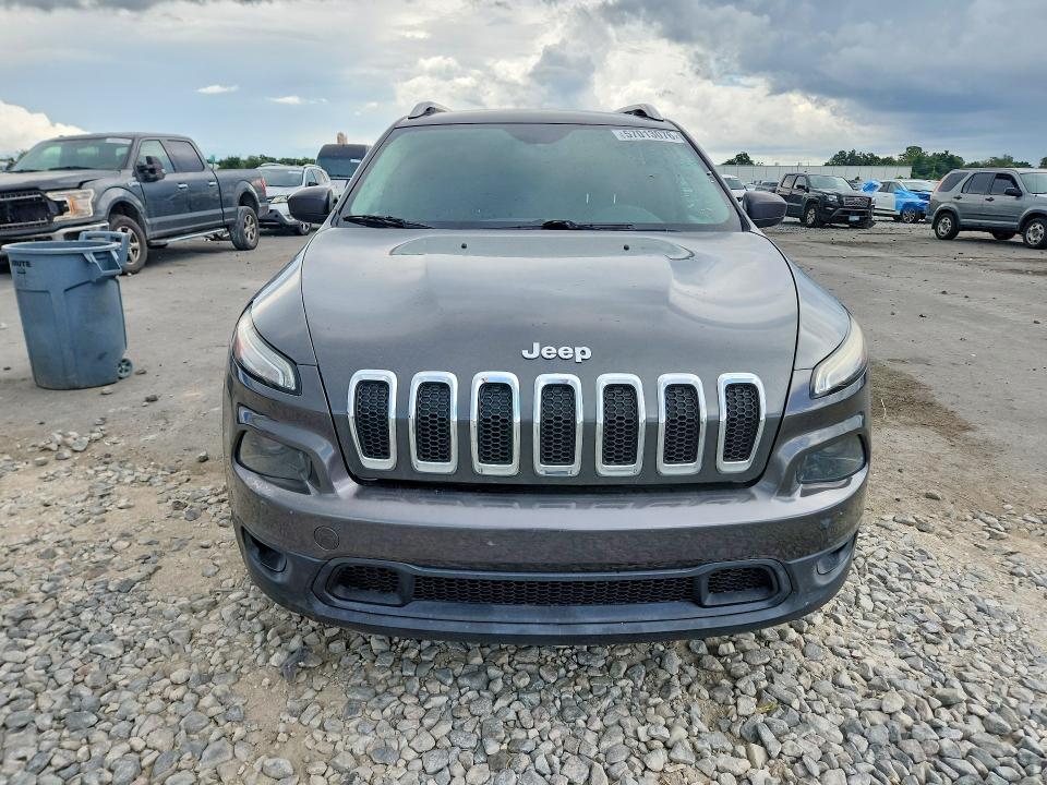 2015 JEEP CHEROKEE LATITUDE — Фото 5 из 13