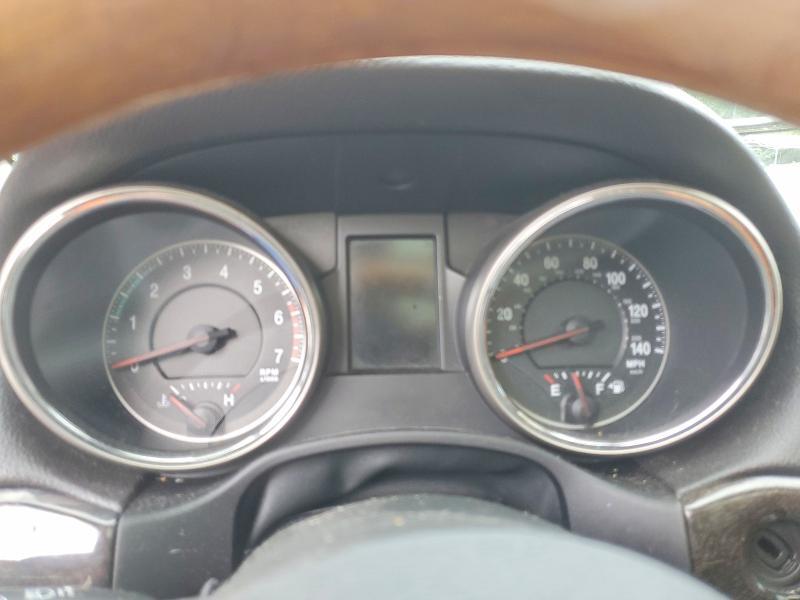 2011 JEEP GRAND CHEROKEE OVERLAND — Фото 9 из 13