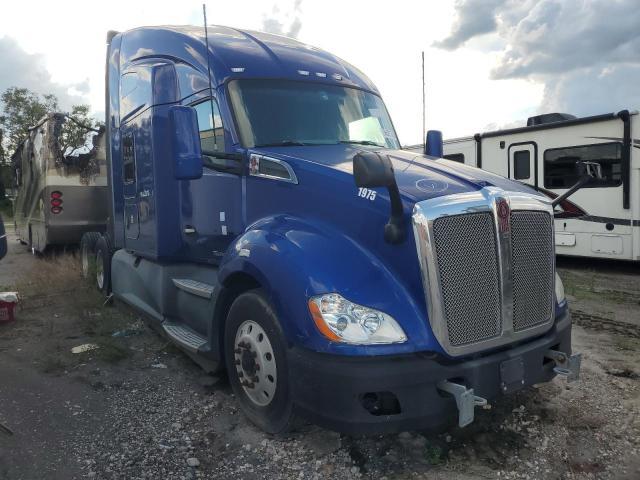 2019 KENWORTH T680 SEMI TRUCK