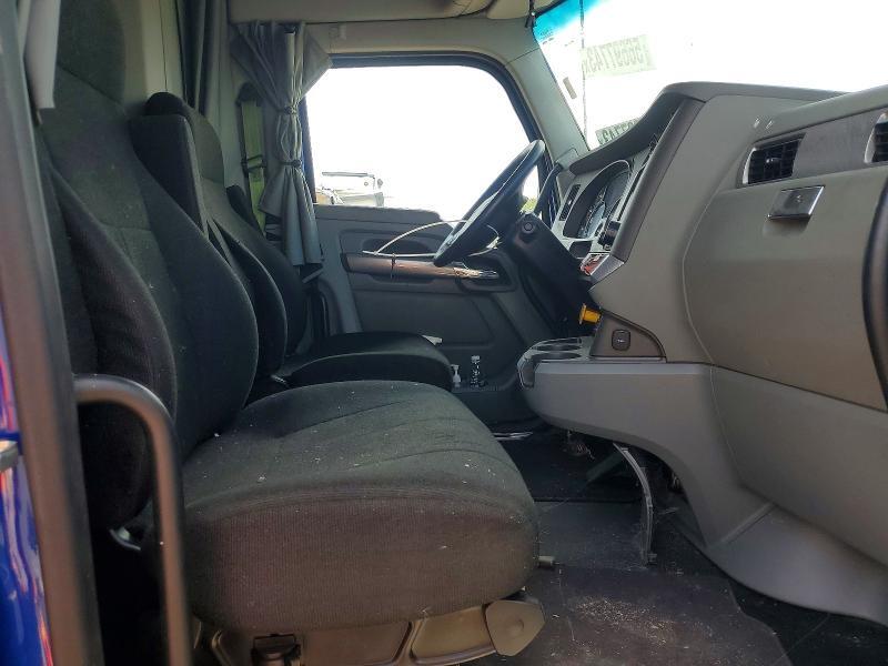 2019 KENWORTH T680 SEMI TRUCK — Фото 5 из 10