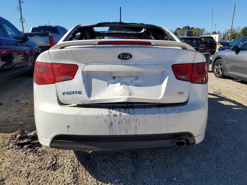 2012 KIA FORTE SX — Фото 6 из 11