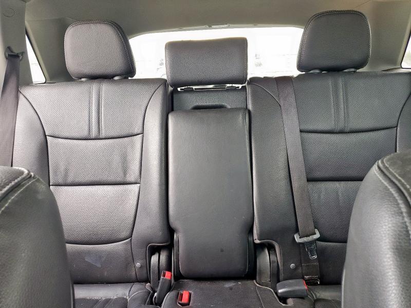 2013 KIA SORENTO — Фото 10 из 13