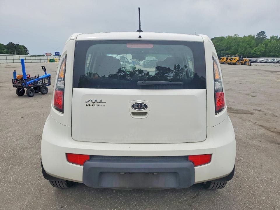 2011 KIA SOUL BASE — Фото 6 из 13