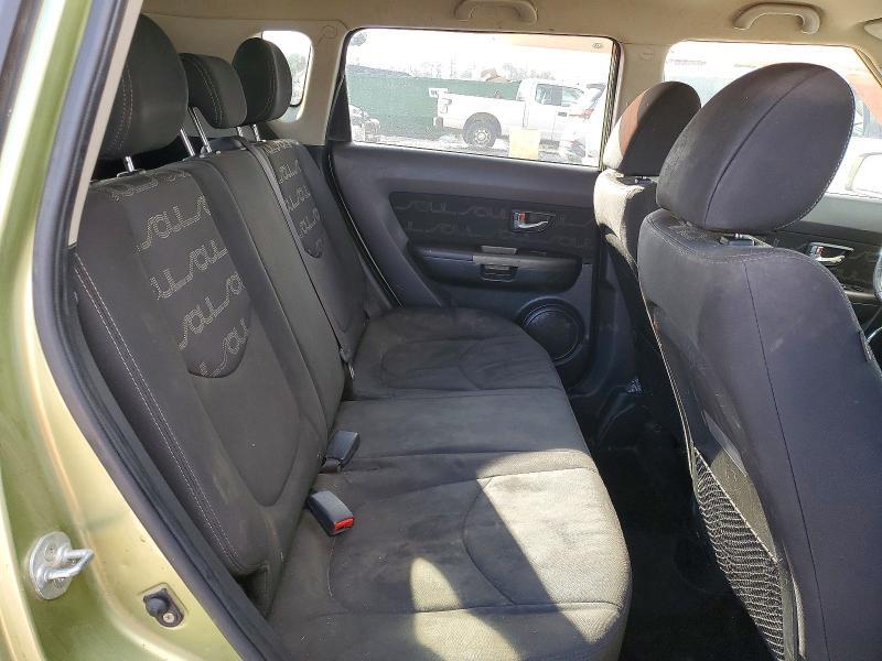 2013 KIA SOUL + — Фото 10 из 12