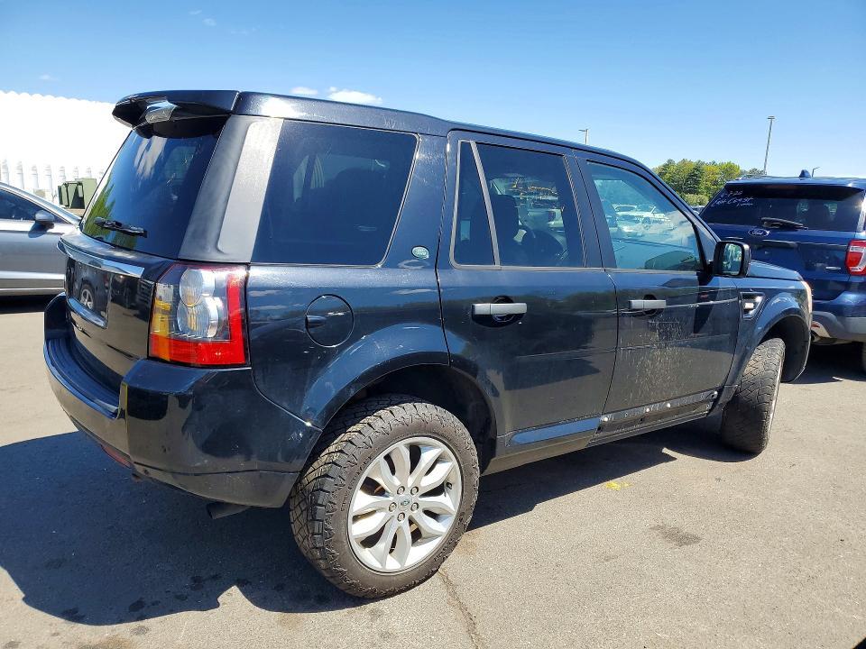 2011 LAND ROVER LR2 HSE — Фото 3 из 13