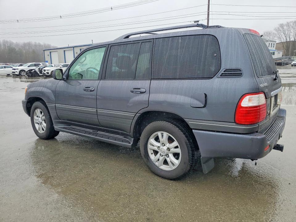 2005 LEXUS LX 470 BASE — Фото 2 из 13