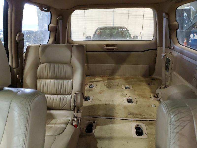 2002 LEXUS LX 470 — Фото 10 из 13
