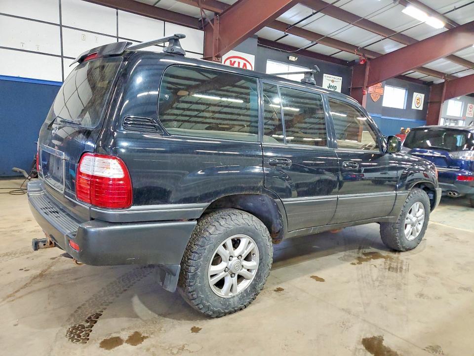 2002 LEXUS LX 470 — Фото 3 из 13