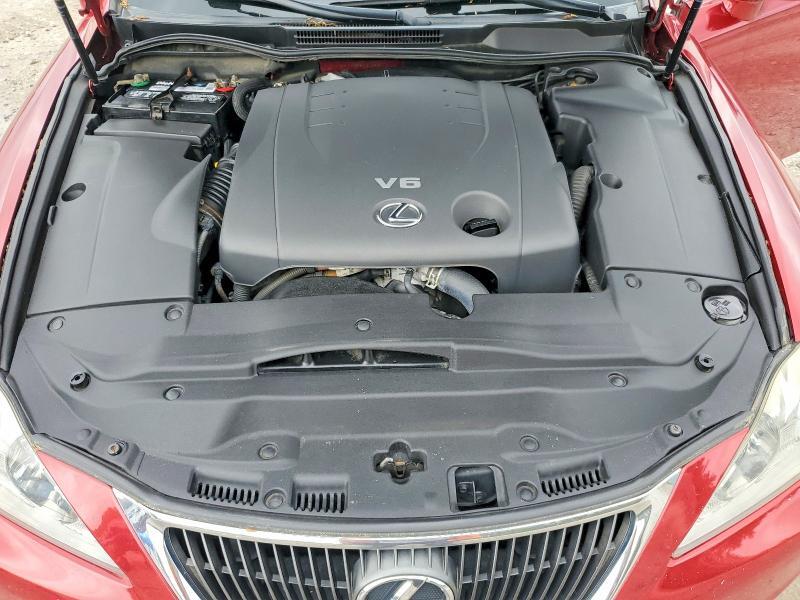 2012 LEXUS IS 250 — Фото 11 из 12