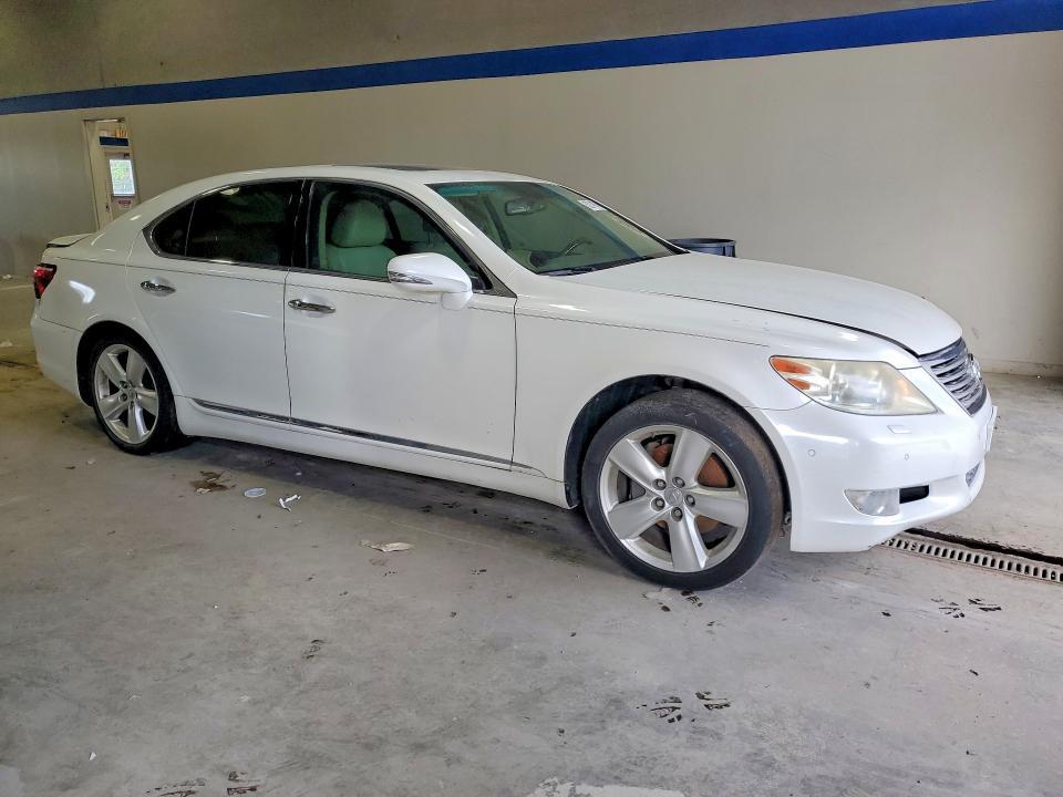 2011 LEXUS LS 460 BASE — Фото 4 из 12