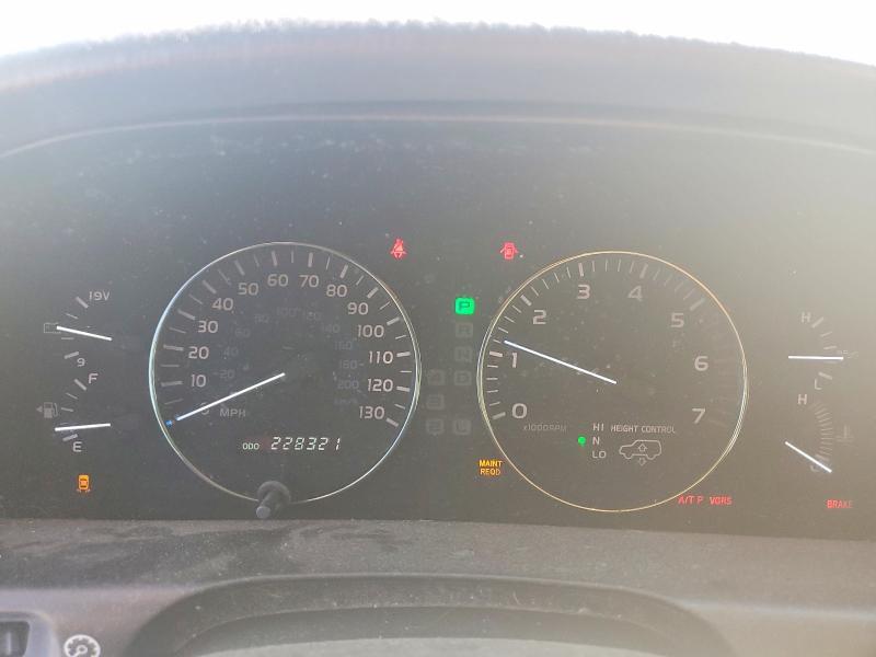 2005 LEXUS LX 470 — Фото 9 из 13