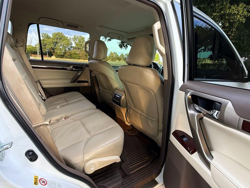 2015 LEXUS GX 460 — Фото 6 из 10