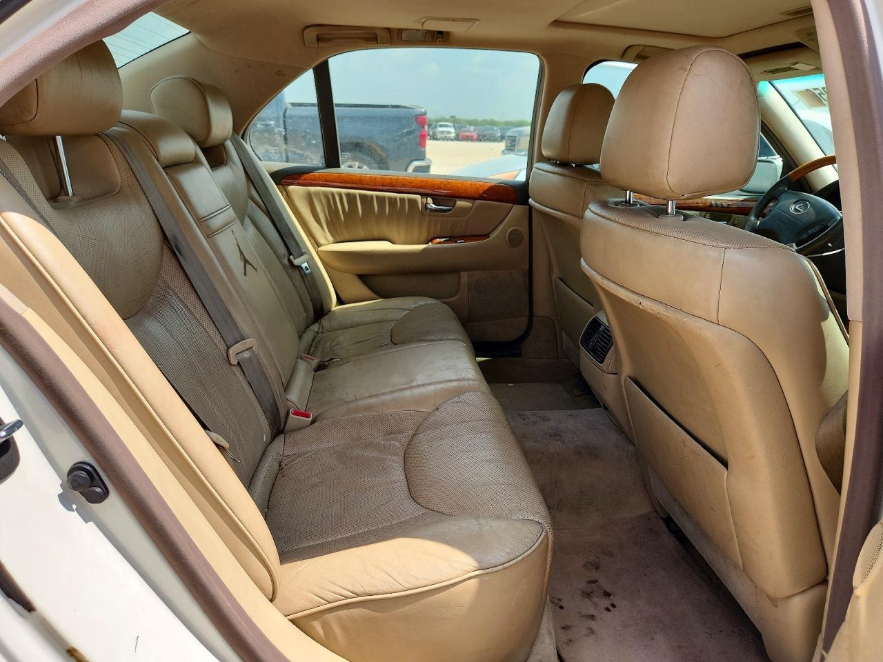 2004 LEXUS LS 430 — Фото 10 из 12