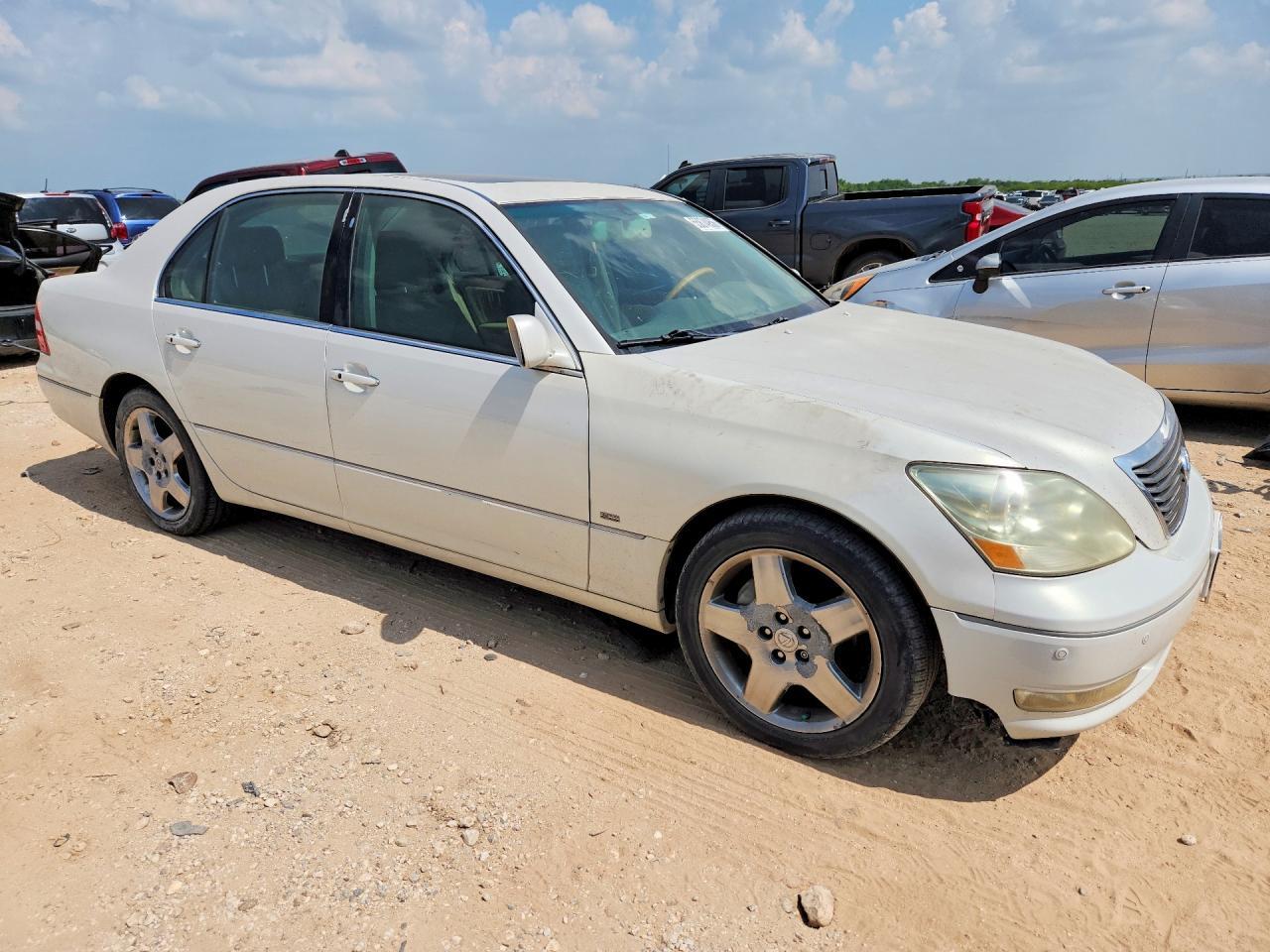 2004 LEXUS LS 430 — Фото 4 из 12
