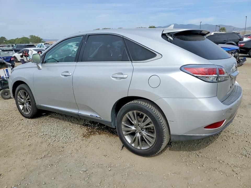 2013 LEXUS RX 450H — Фото 2 из 13