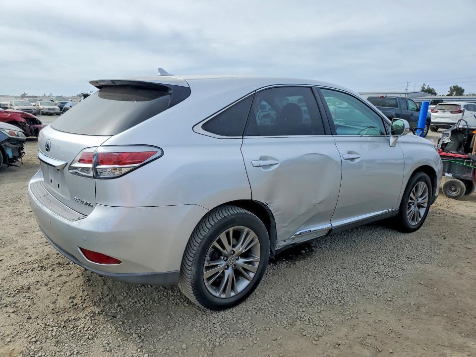 2013 LEXUS RX 450H — Фото 3 из 13