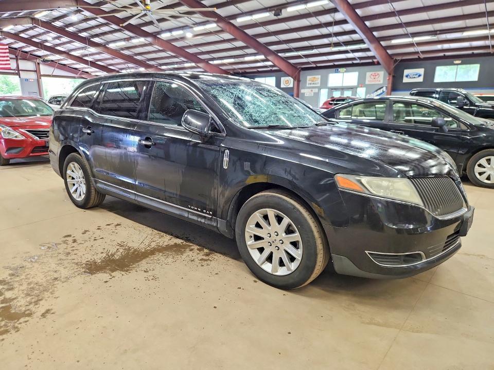 2014 LINCOLN MKT — Фото 4 из 13