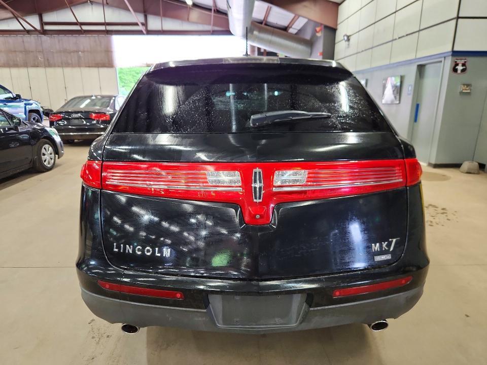 2014 LINCOLN MKT — Фото 6 из 13