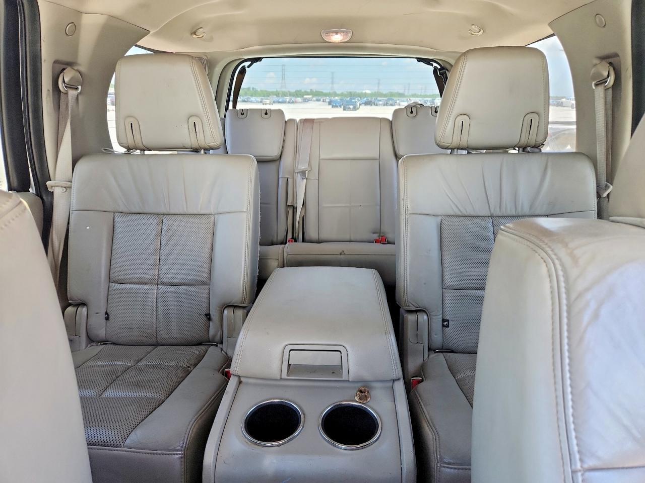 2013 LINCOLN NAVIGATOR — Фото 10 из 13