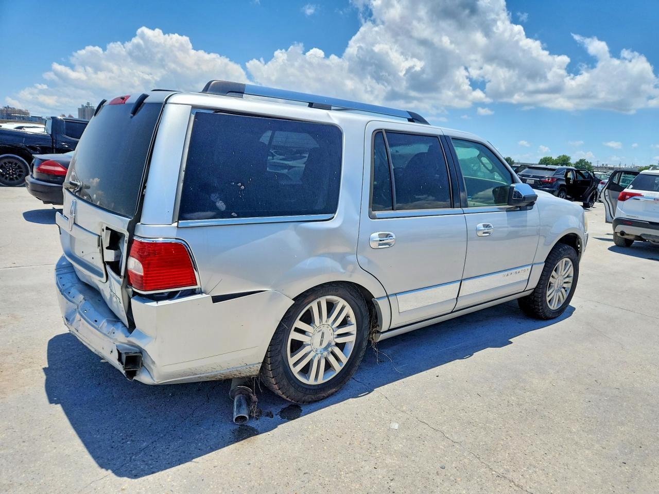 2013 LINCOLN NAVIGATOR — Фото 3 из 13