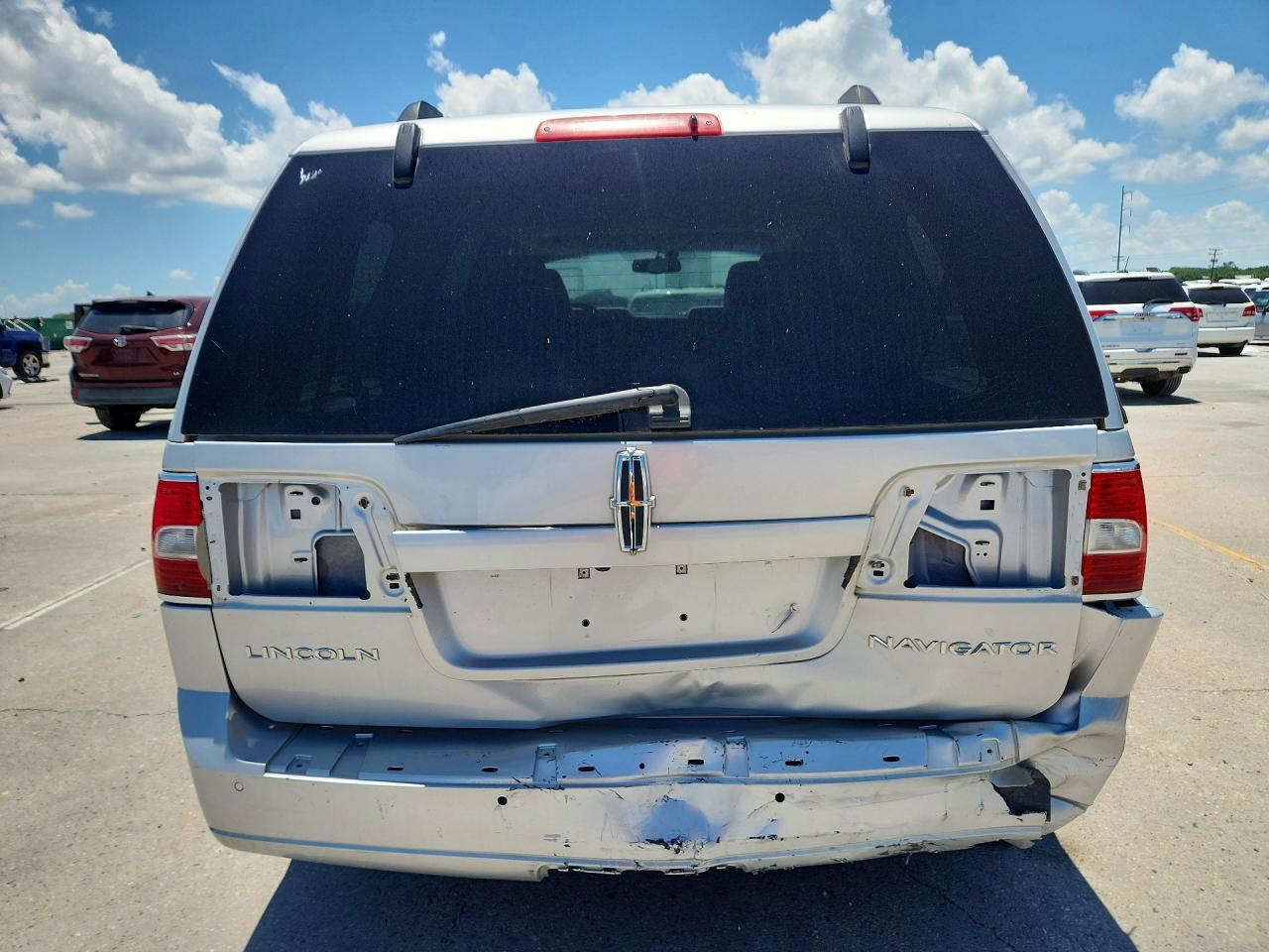 2013 LINCOLN NAVIGATOR — Фото 6 из 13