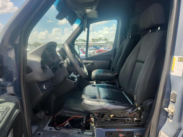 2019 MERCEDES BENZ SPRINTER 2500 DELIVERY VAN — Фото 7 из 13