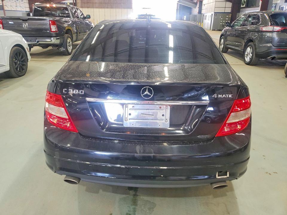 2011 MERCEDES-BENZ C 300 4MATIC — Фото 6 из 12