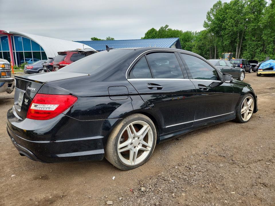 2012 MERCEDES-BENZ C 300 4MATIC — Фото 3 из 12