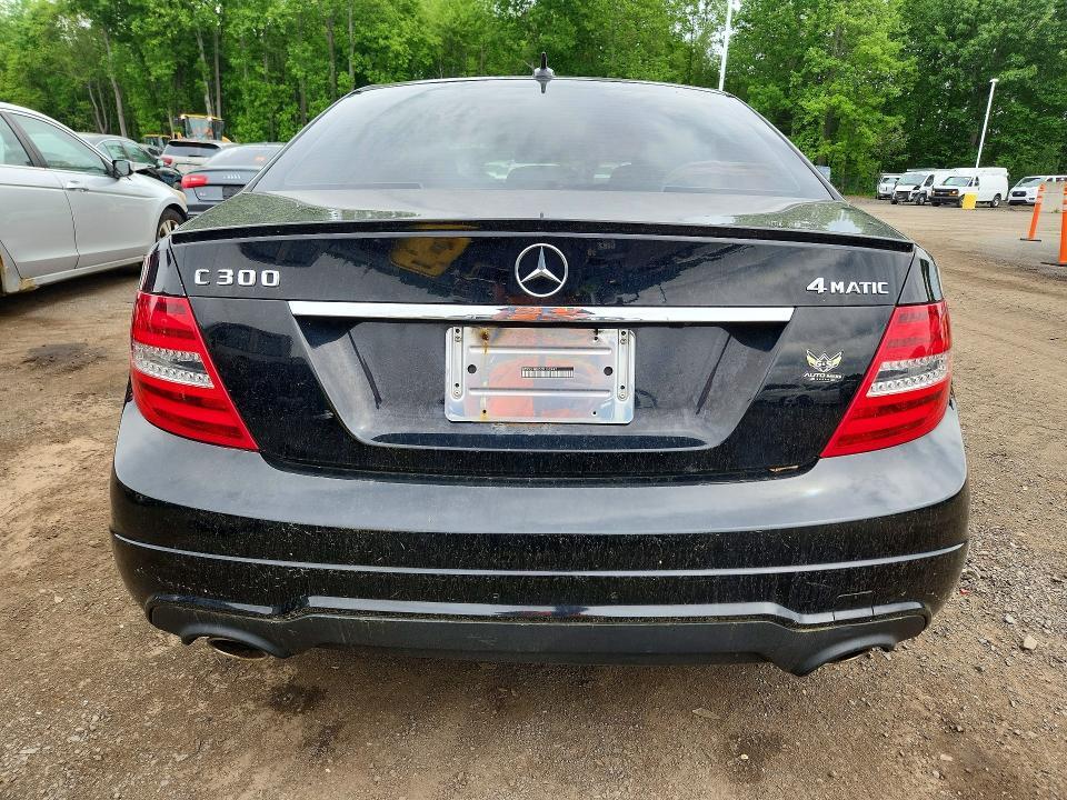 2012 MERCEDES-BENZ C 300 4MATIC — Фото 6 из 12