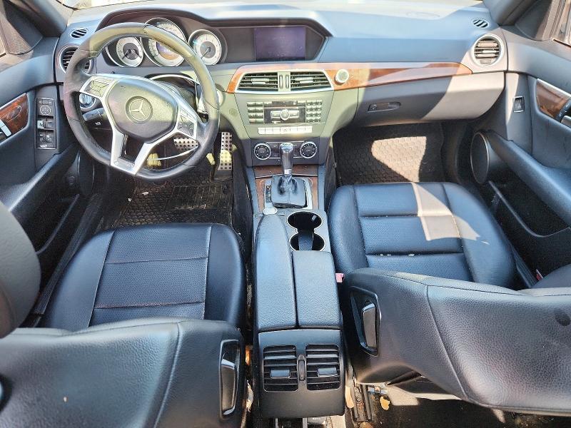 2012 MERCEDES-BENZ C 300 4MATIC — Фото 8 из 12